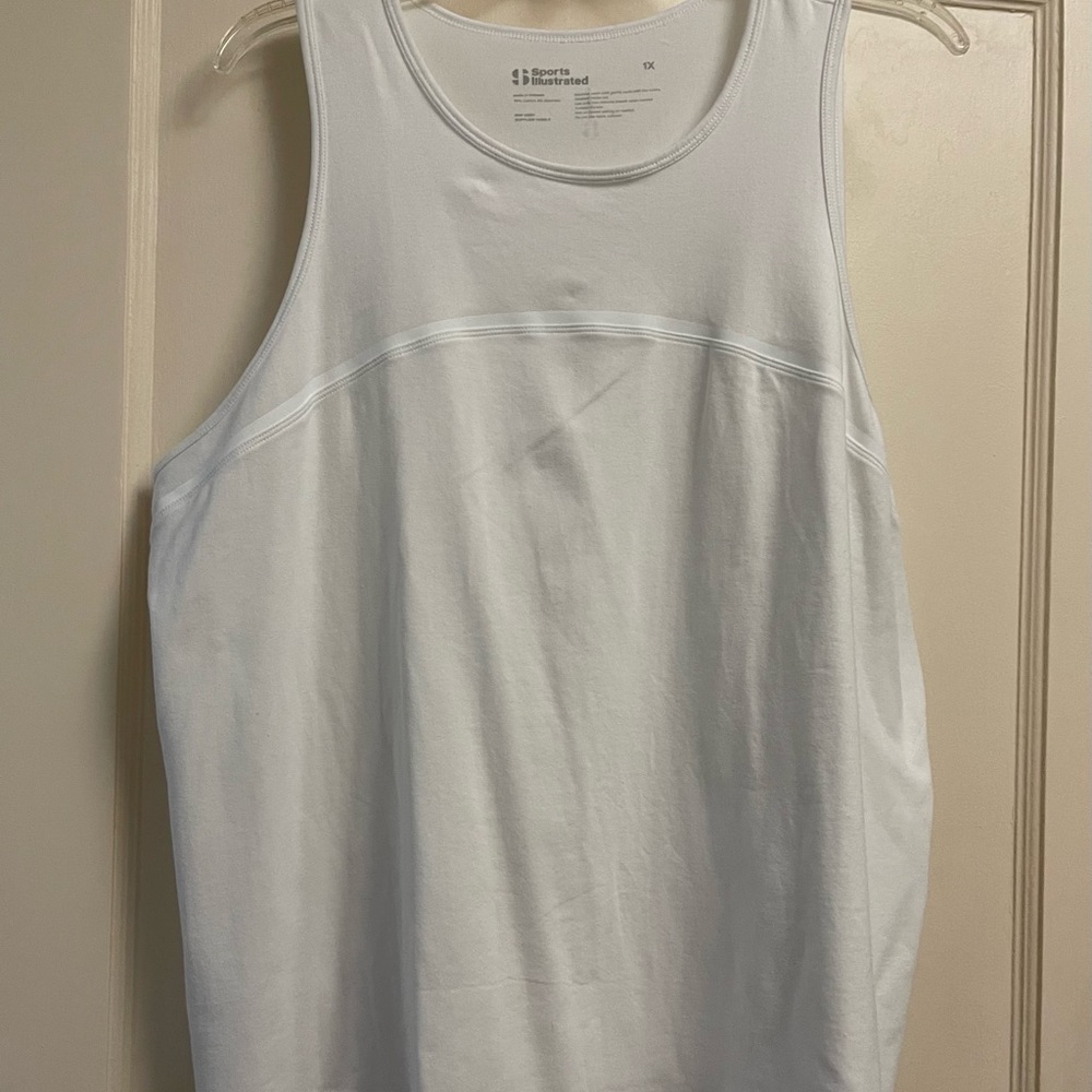 Women’s Sports Illustrated tank top